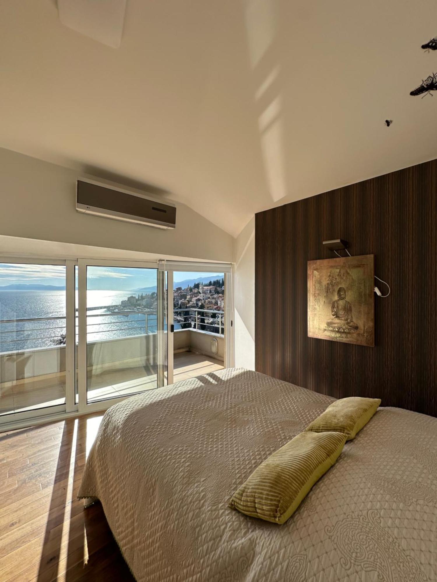 Villa Dinka Vip Apartmani Abbázia Kültér fotó