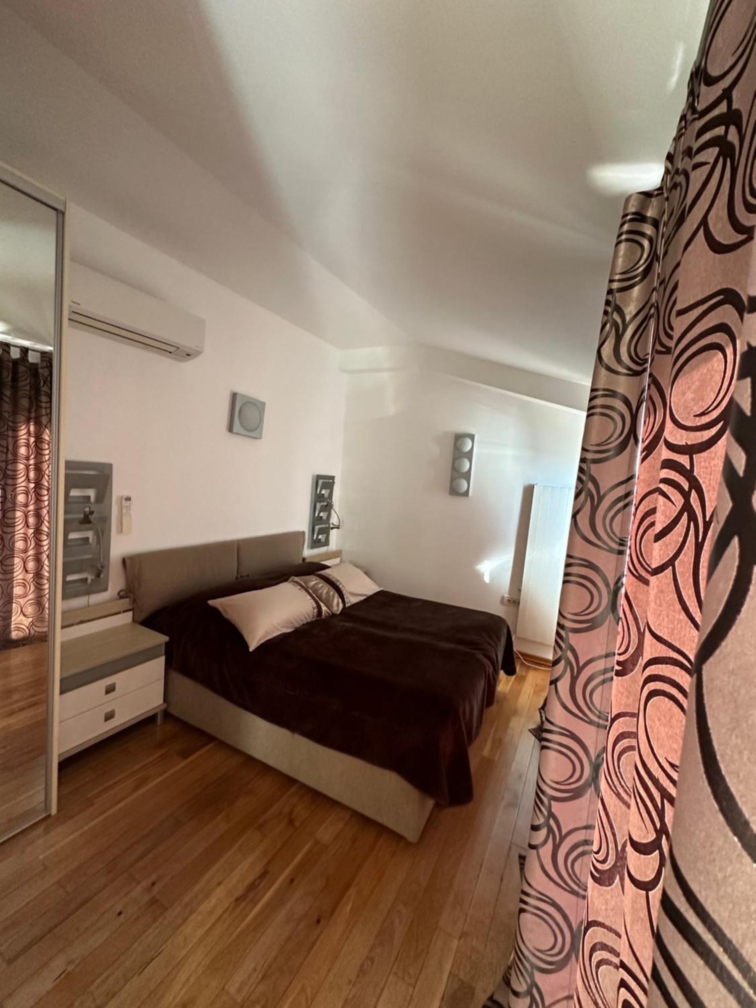 Villa Dinka Vip Apartmani Abbázia Kültér fotó