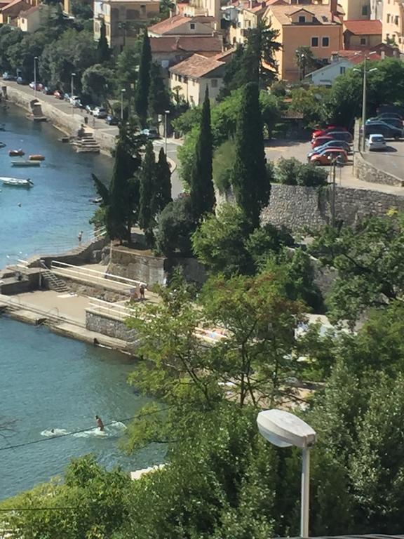 Villa Dinka Vip Apartmani Abbázia Kültér fotó