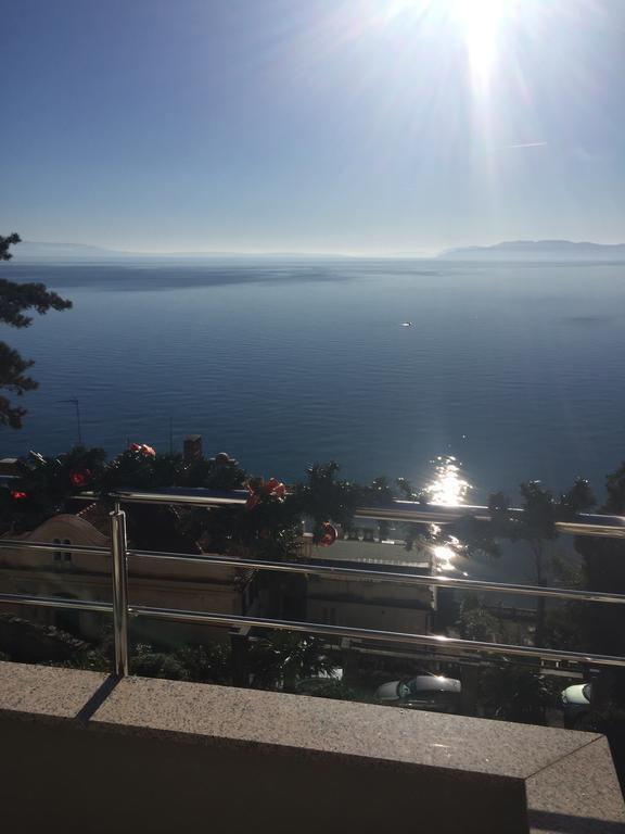Villa Dinka Vip Apartmani Abbázia Kültér fotó